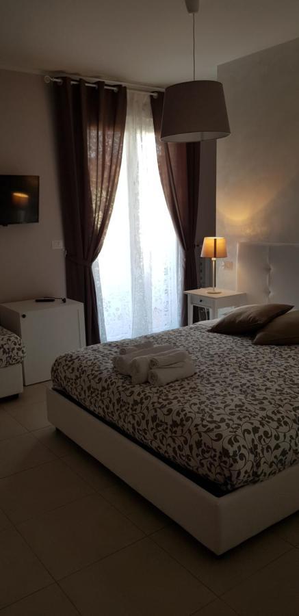 Home Sweet Home Scerne Bagian luar foto