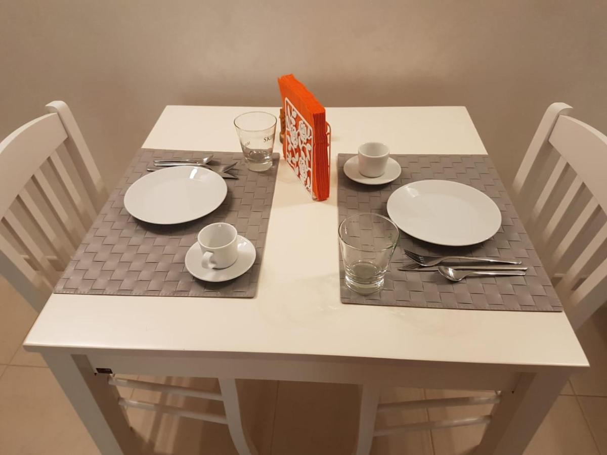 Home Sweet Home Scerne Bagian luar foto