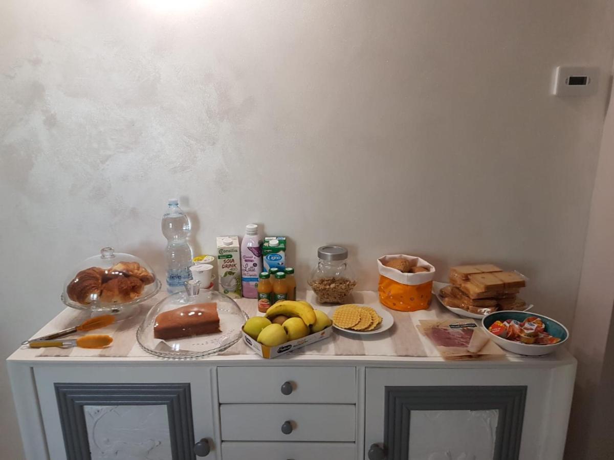 Home Sweet Home Scerne Bagian luar foto